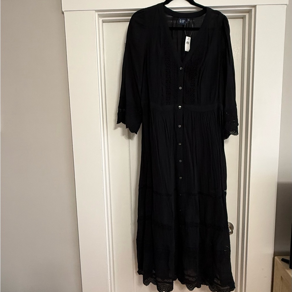 NWT GAP Women's Long Sleeve Black Dress